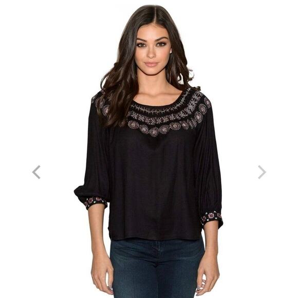 Velvet By Graham & Spencer Eva Black Peasant Top Pastel Embroidered Neck XS - Picture 1 of 16
